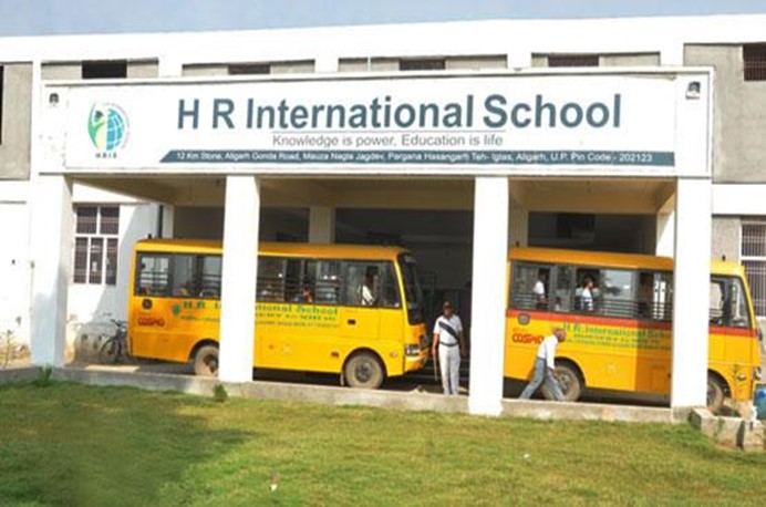 HR International School